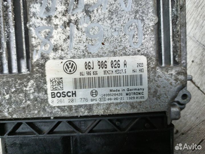 Блок управления двигателем VW Passat B6
