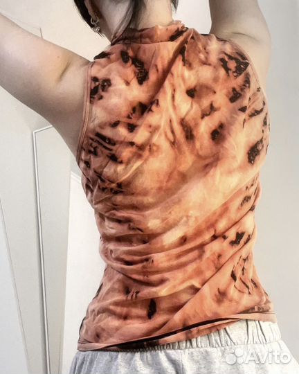 Топ ребра y2k