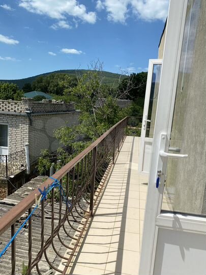 Комната 25 м², 1/3 эт.