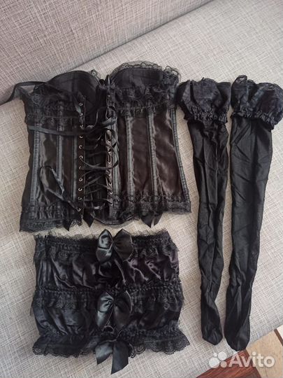 Корсет- юбка- чулки 42-44р (комплект)