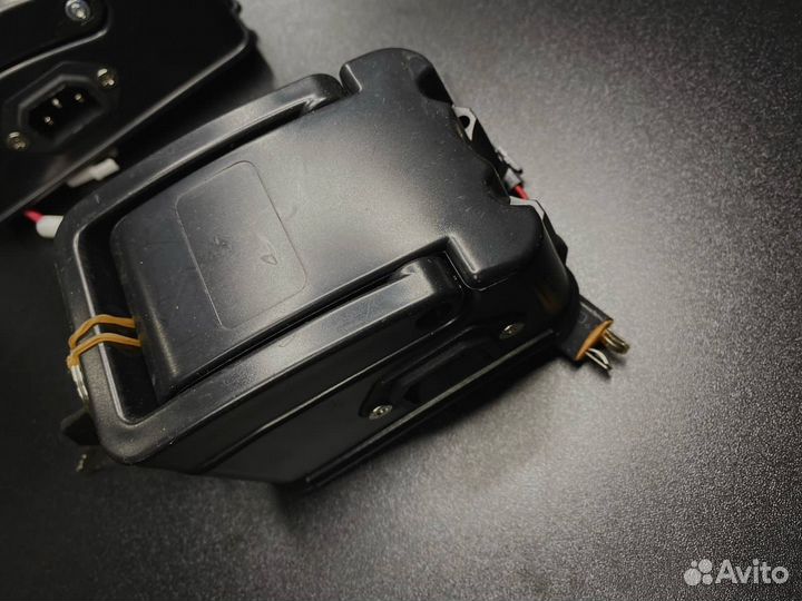 Крышка аккумулятора в сборе велосипед