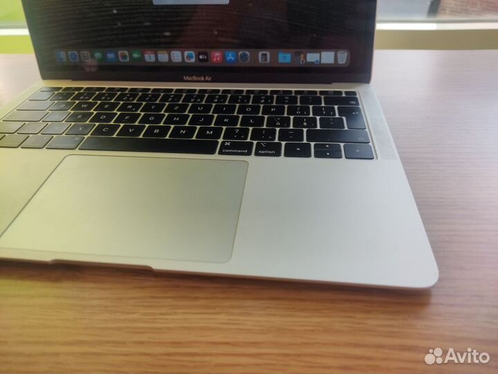 MacBook Air 13 2018 i5 8 гб SSD 128