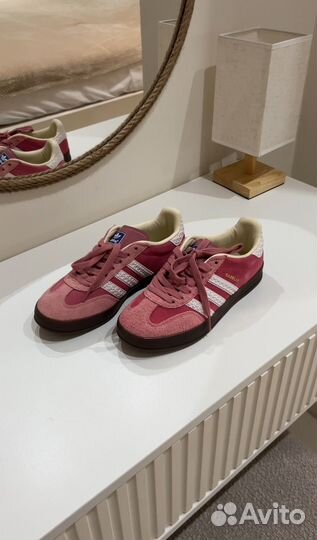 Кеды adidas gazelle pink