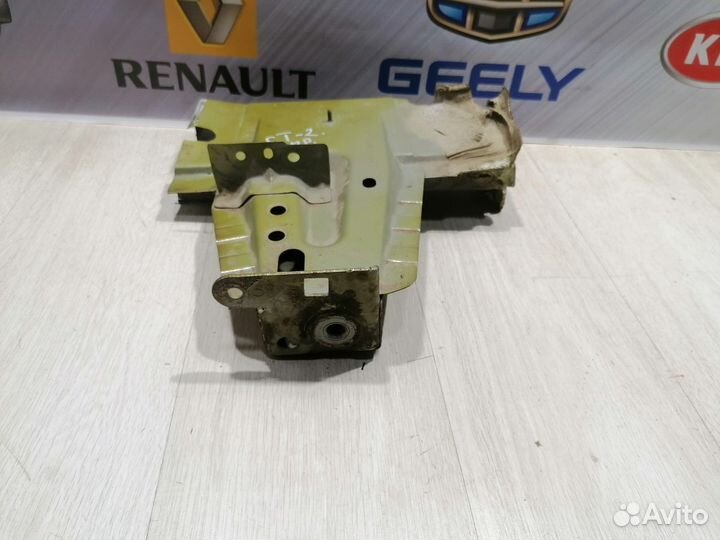 Лонжерон Renault sandero stepway 2 Прав