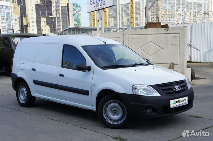 LADA Largus 1.6 МТ, 2015, 208 154 км