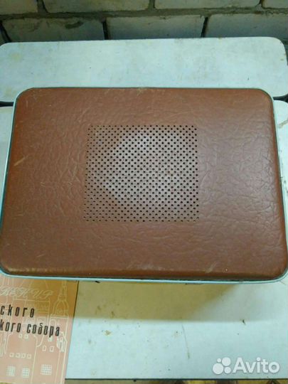 Проигрыватель юность 301