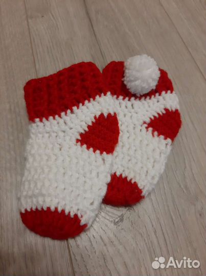 Вяжу на заказ носочки и пинетки