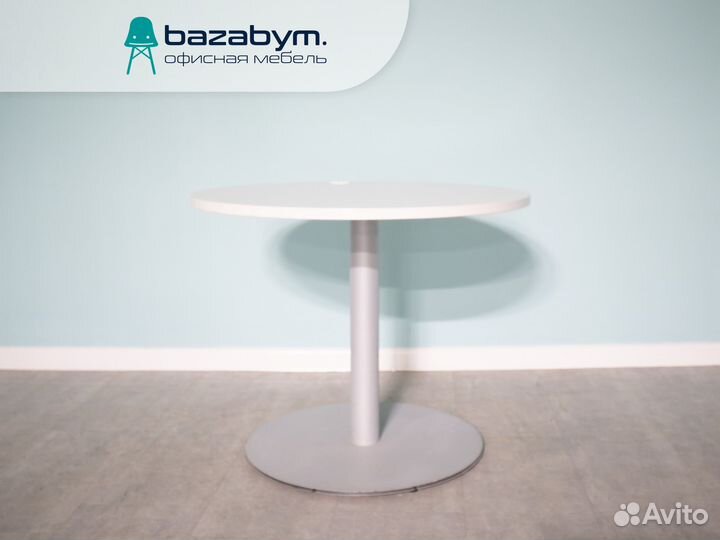 Стол круглый на металлокаркасет 75х90 см