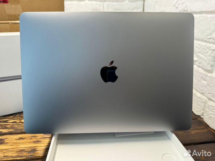 Ультрабук MacBook Air 13inch 202 M1 Core/8гб/256гб