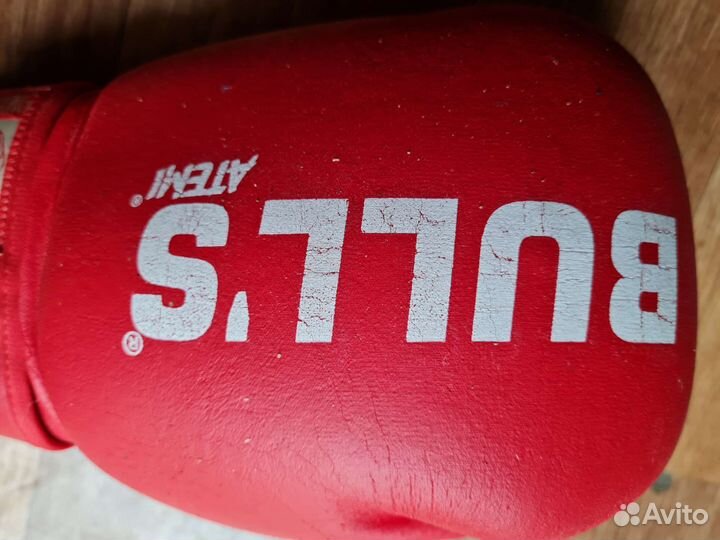 Боксерские перчатки,2 пары