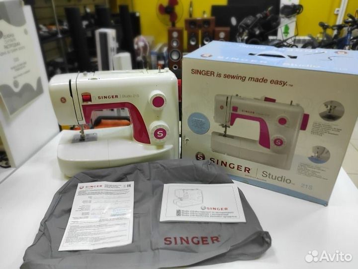 Швейная машина Singer Studio 21S