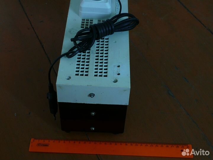Трансформатор СССР с 220 на 100 в. 300 в.а