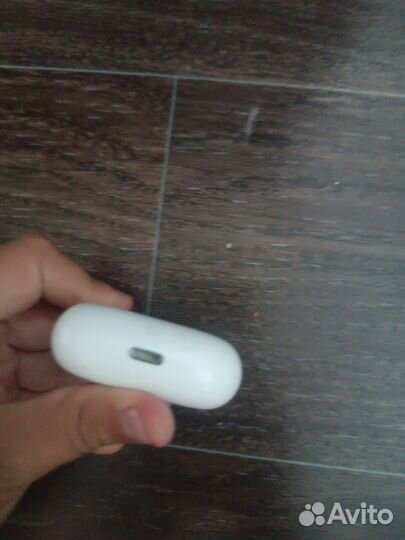 Обменяю наушники на любую вещь