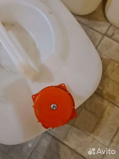 Канистра пластиковая 30 литров