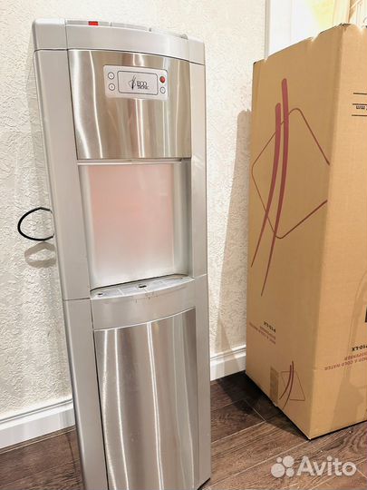 Кулер для воды с нижней загрузкой бу