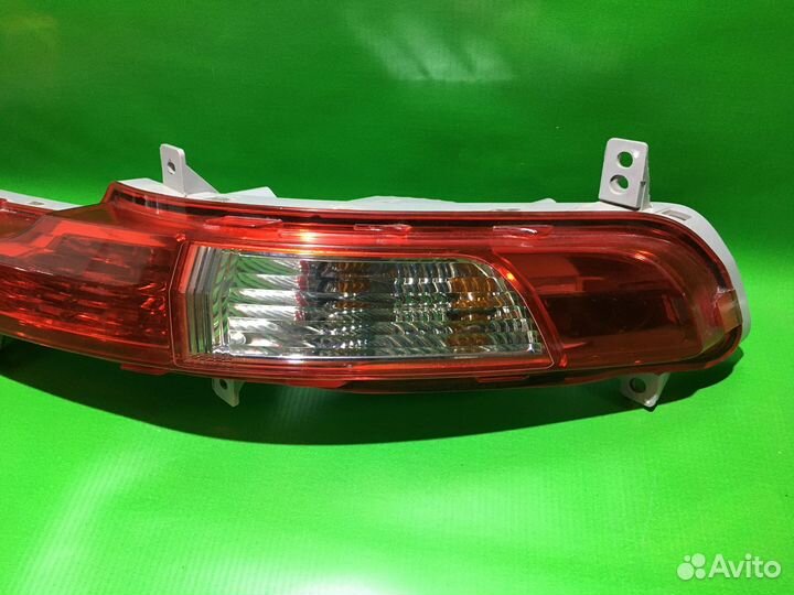 Фонарь в бампер правый Kia Sportage 3 2010-2015