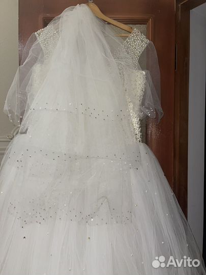 Свадебное платье бу