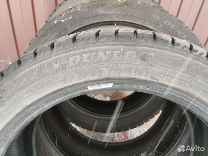Dunlop Winter Maxx WM02 225/45 R17