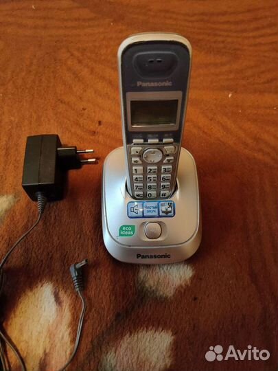 Радиотелефон panasonic KX-TG2511RUT