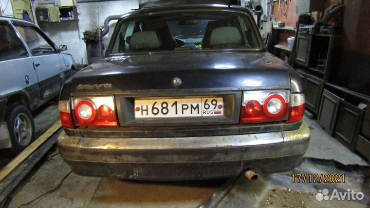 Хром на задний бампер Волга 31105