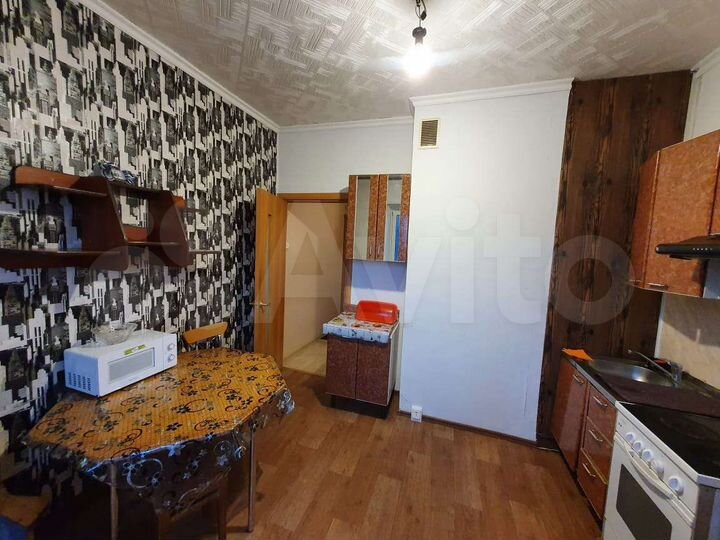 3-к. квартира, 84 м², 6/10 эт.