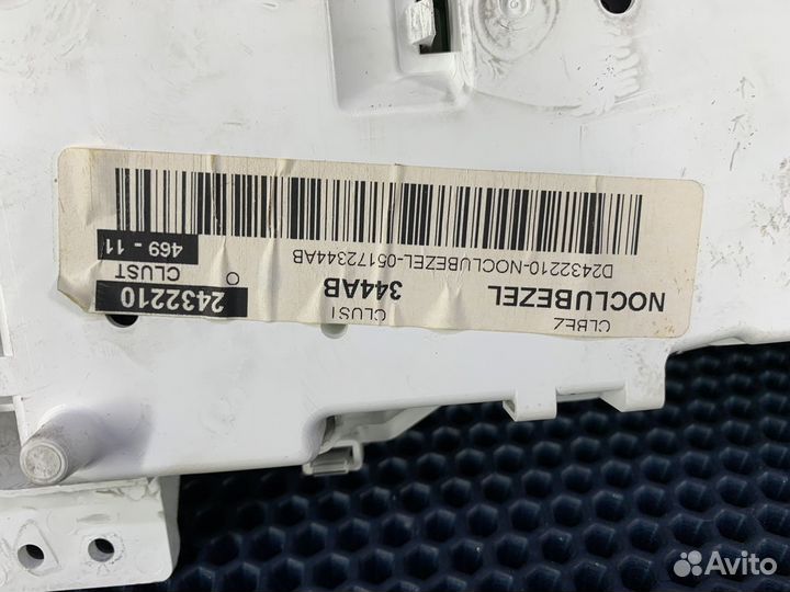 Приборная панель приборка щиток Jeep Patriot