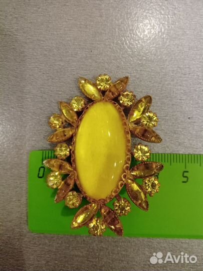 Брошь для Юлии