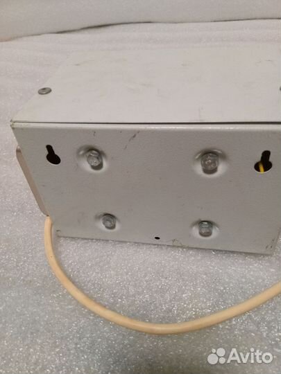 Преобразователь 220 в12