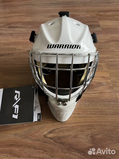 Шлем вратарский детский