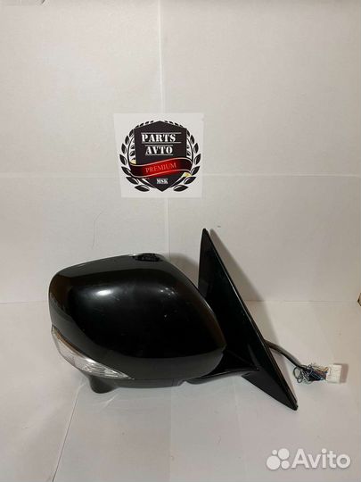 Зеркало правое Инфинити QX56 QX80 Z62