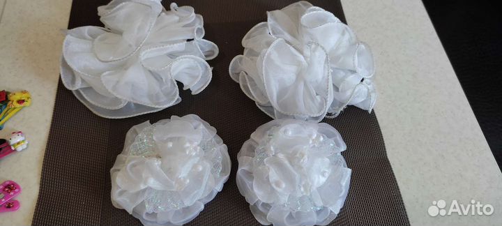 Банты для волос белые/заколки (пакетом)