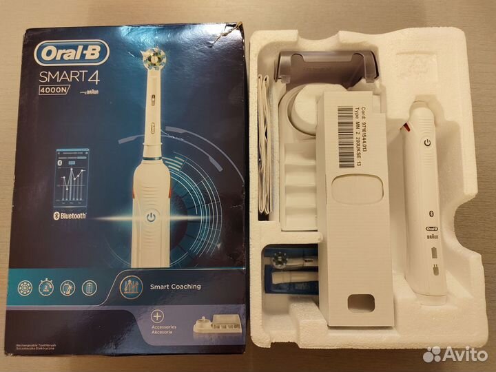 Электрическая зубная щетка Braun Oral B SMART 4