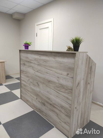 Ресепшн в наличии