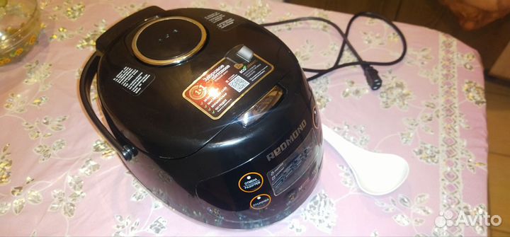 Мультиварка redmond rmc 03