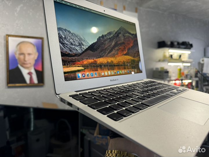 MacBook Air 11-inch, Late 2010 идеал