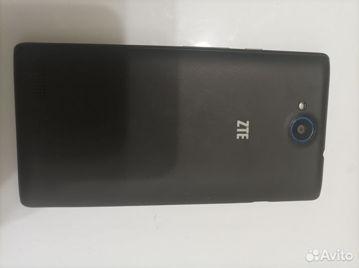 ZTE Blade G Lux, 4 ГБ