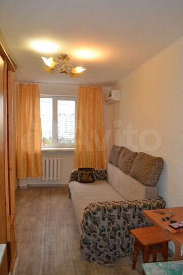 Комната 12 м² в 5-к., 1/5 эт.