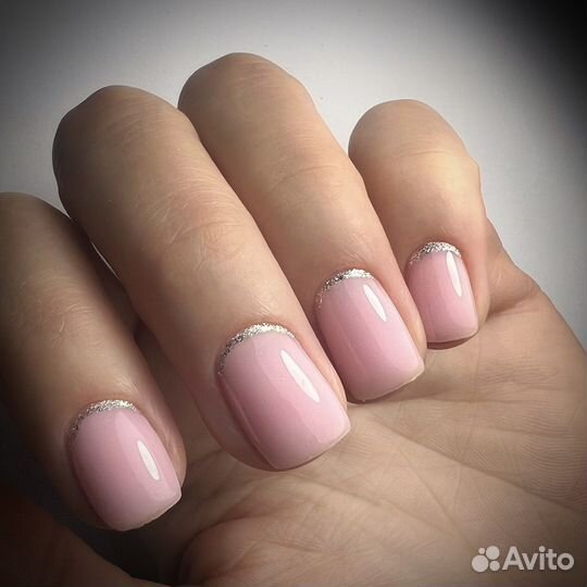 Маникюр и педикюр