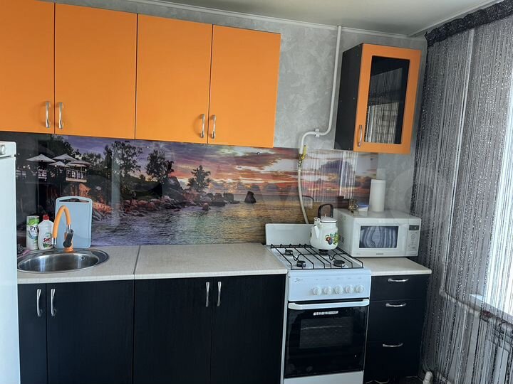 2-к. квартира, 55 м², 1/5 эт.