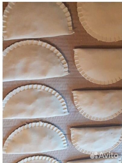 Чебуреки с адыгейским сыром, мясом