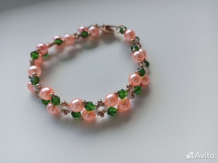 Браслеты из бисера и бусин