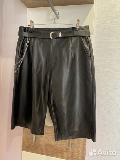 Кожаные шорты-бермуды женские (44)
