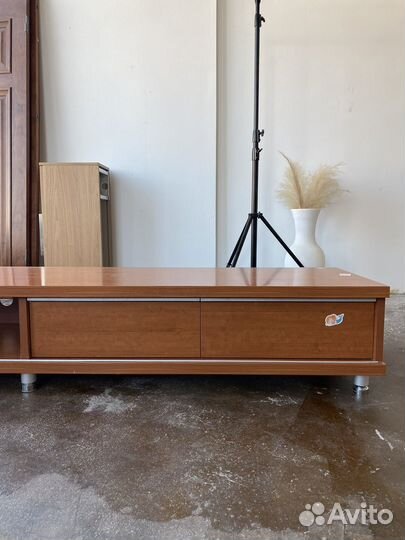 Полка Red Apple