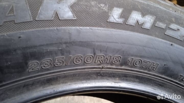 Bridgestone Blizzak LM-25 4x4 235/60 R18