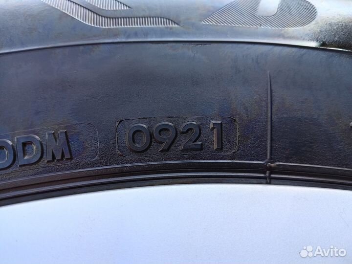 Оригинальные диски с шинами Toyota Harier/RAV4