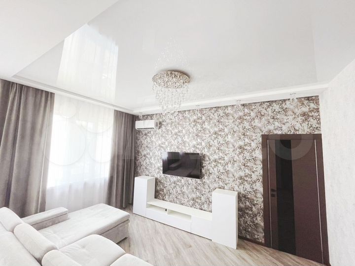 3-к. квартира, 80 м², 5/19 эт.