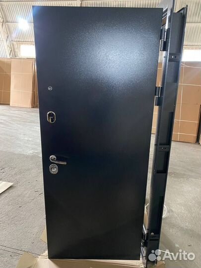 Дверь входная 10 см Зеркало