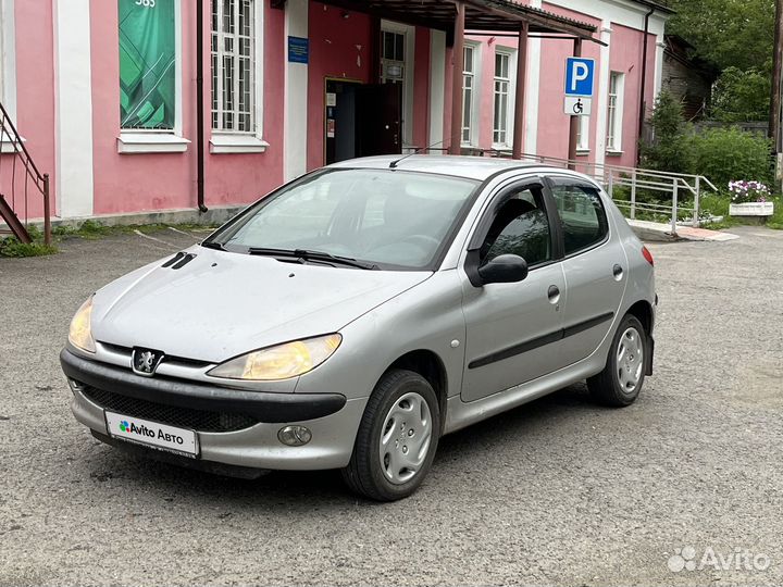Peugeot 206 1.4 МТ, 2005, 200 000 км
