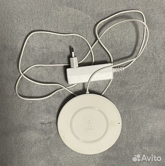 Беспроводная зарядка для iPhone