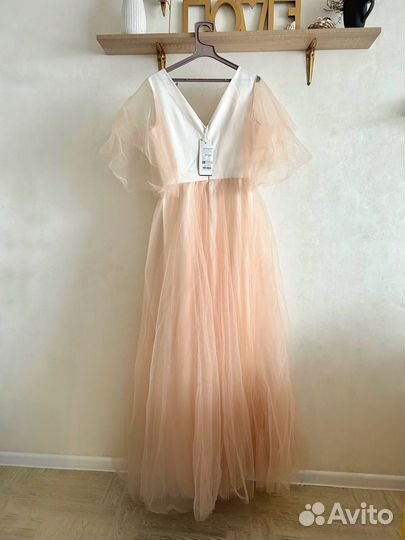 Вечернее платье